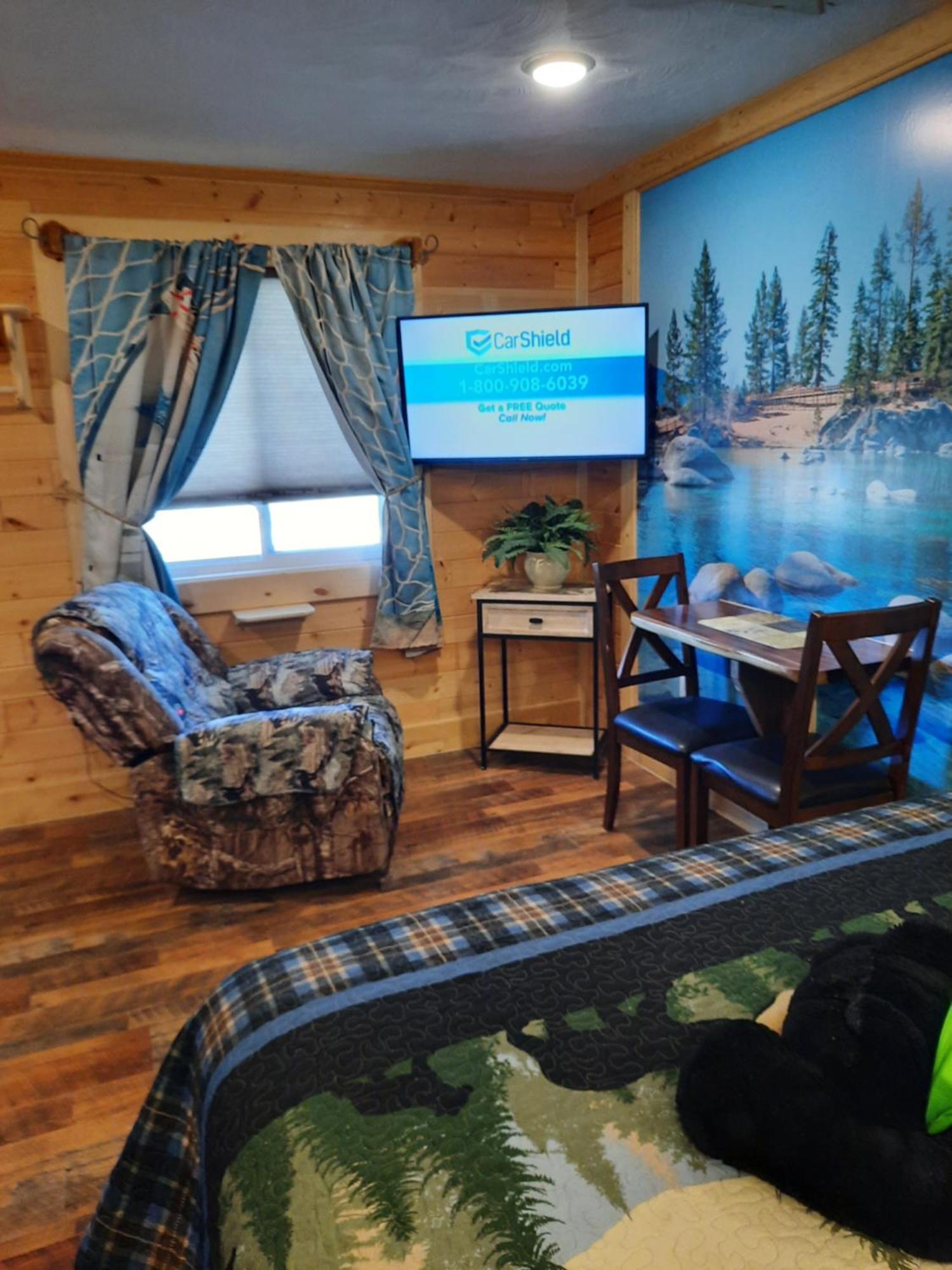Bear Cove Inn เซนต์อิกเนซ ภายนอก รูปภาพ